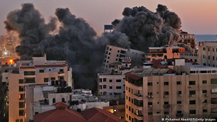 Gaza Luftangriff auf Hamas Hamadi Gebäude