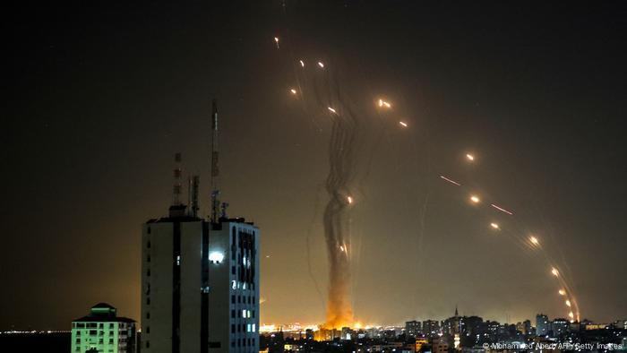 Israel-Gaza violence: Fresh rocket attacks on Israeli cities  As it  happened | News | DW | 12.05.2021