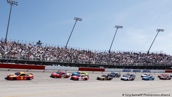 Nascar 2023 Calendrier Formula One′S Us Power Play Sees Them Add Las Vegas To 2023 Calendar |  Sports | German Football And Major International Sports News | Dw |  31.03.2022