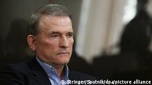 6543426 13.05.2021 Ukrainian lawmaker from the Opposition Platform - For Life party, Viktor Medvedchuk suspected of treason and embezzlement of national resources in Crimea attends a hearing at Kiev's Pecherskyi Court, Ukraine. Stringer / Sputnik