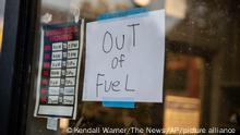 USA Benzinknappheit geschlossene Tankstelle 