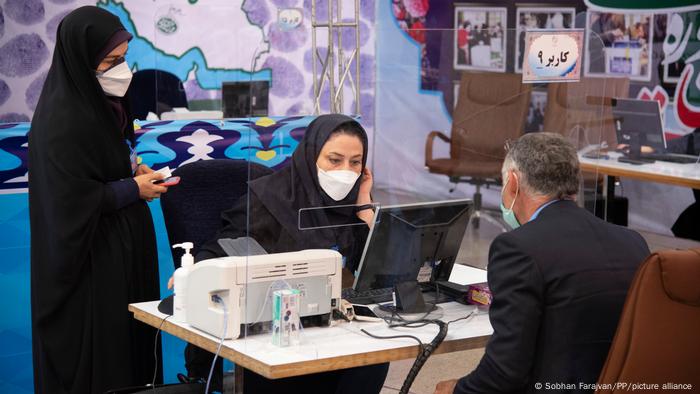 Iran Präsidentschaftswahlen 2021: Kandidaten registrieren