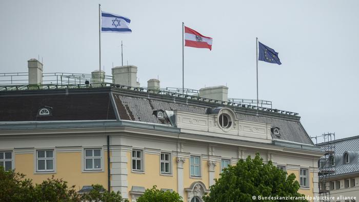 The Israeli flag can be seen on Austria's chancellory building