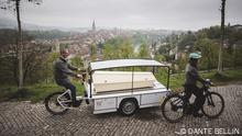 Die letzte Fahrt: zum Friedhof mit dem Lastenrad