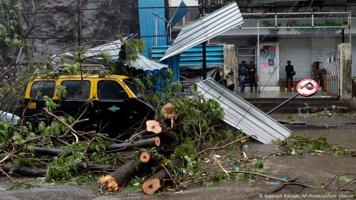 Destrucción en Bombay por el ciclón Tauktae.