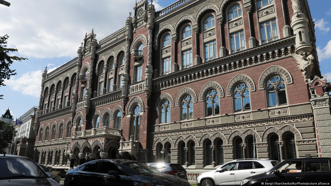El edificio del Banco Nacional de Ucrania en la capital, Kiev. El edificio del Banco Nacional de Ucrania en la capital, Kiev.