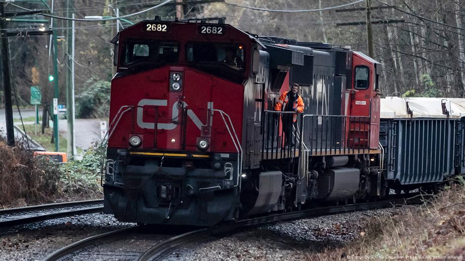 Fusión ferroviaria crearía primera red de trenes en toda Norteamérica