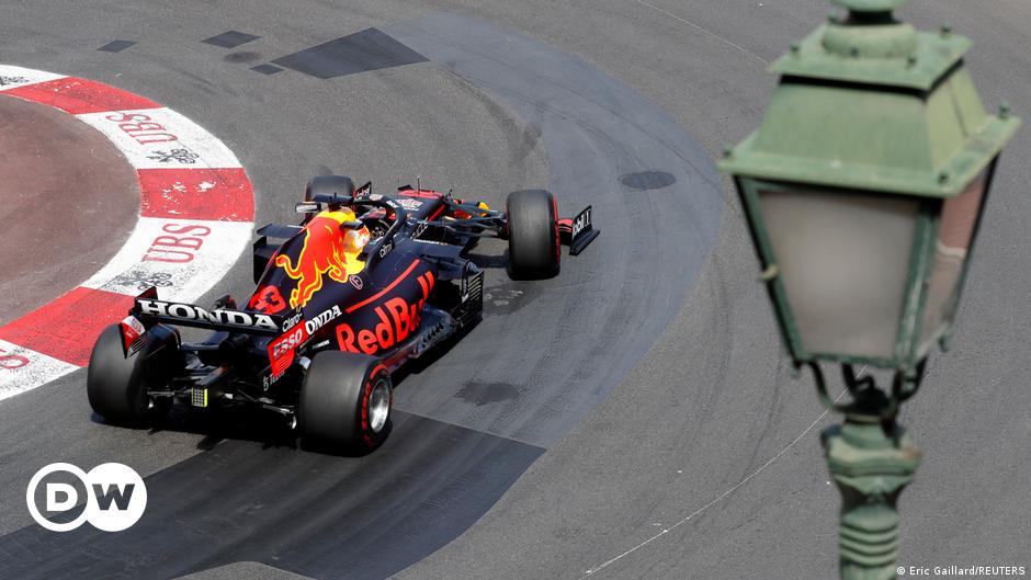 Formel 1: Max Verstappen in Monaco in Führung