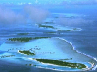 马尔代夫的珊瑚礁濒临淹没