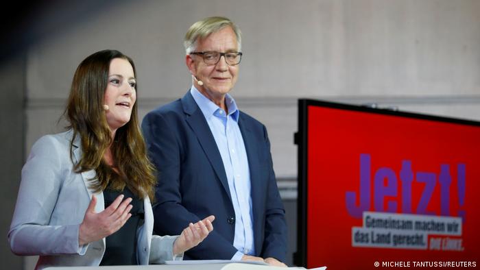 Janine Wissler and Dietmar Bartsch at a campaign event