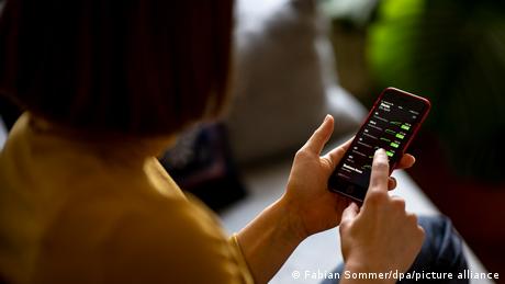 Gambar simbol influencer