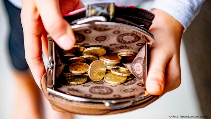 Euros e cents: qualidade de cunhagem e variedade de materiais dificultam a falsificação