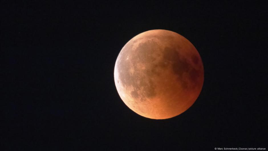 “Superluna de sangre”: mañana se producirá una superluna y un eclipse total de luna