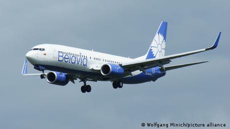 Flughafen Frankfurt l Flugzeug l Fluggesellschaft Belavia (BLR) 737-8ZM