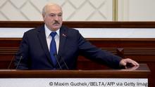 26.05.2021
Belarusian President Alexander Lukashenko speaks during his meeting with parliamentarians, members of Constitutional Commission and representatives of public administration bodies in Minsk on May 26, 2021. - Alexander Lukashenko said on May 26 that attacks on the country have crossed red lines after the diversion of a Ryanair flight over Belarusian airspace sparked a global outcry. (Photo by Maxim GUCHEK / BELTA / AFP) (Photo by MAXIM GUCHEK/BELTA/AFP via Getty Images)