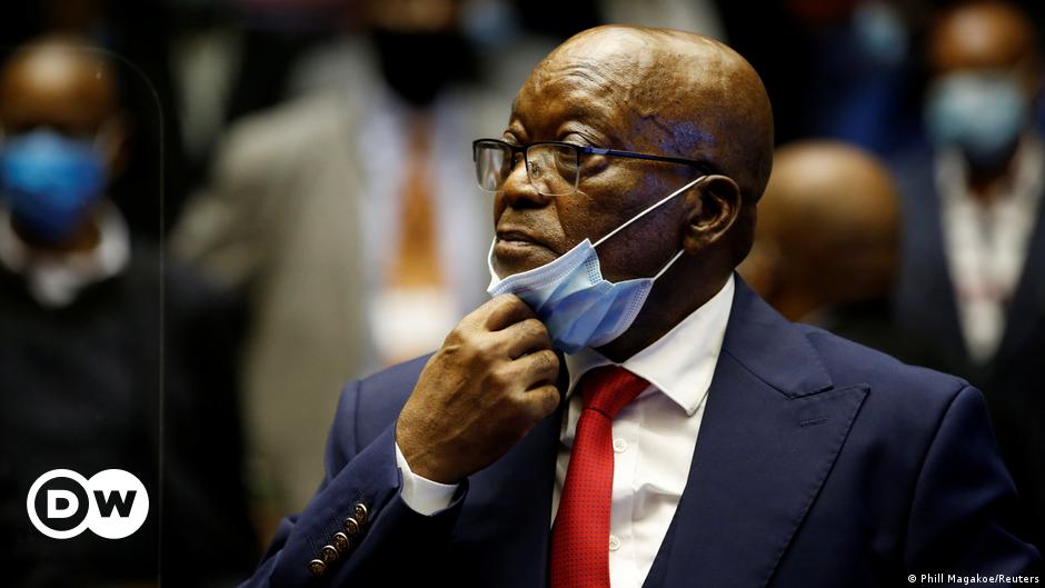 Jacob Zuma: South Africa jails ex-president for 15 months | DW | 29.06.2021