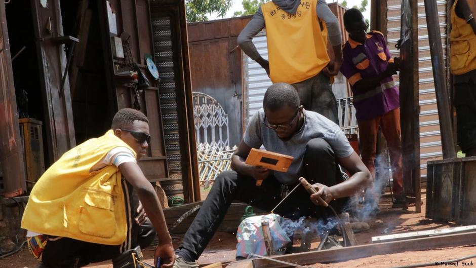 Ghana: What's causing the 'dumsor' blackouts? – DW – 04/02/2024 - Vimarsana News