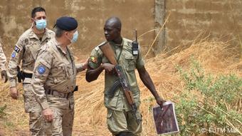 Ausbildung für malische Soldaten durch EUTM-Streitkräfte.