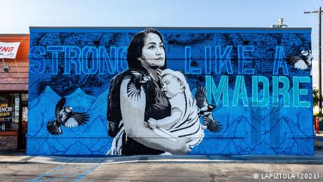 Streetart l Strong like a madre by Lapiztola from Oyxaca