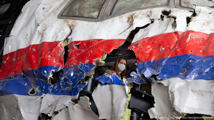 Restos del avión del vuelo MH17 de Malaysia Airlines.