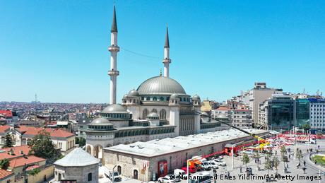Türkei Taksim Moschee in Istanbul 