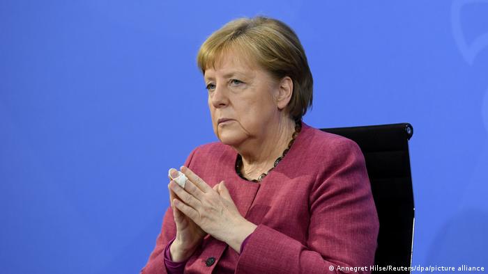 Cancelara Angela Merkel la aşa-numitul summit al vaccinării 