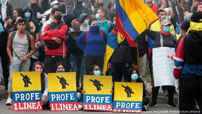 Foto de manifestantes en Colombia