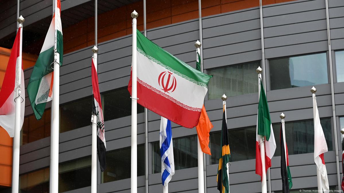 Iran nuclear talks restart as Germany urges flexibility – DW – 06/13/2021