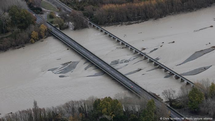 New Zealand Gauges Flood Damage As Waters Recede News Dw 01 06 2021