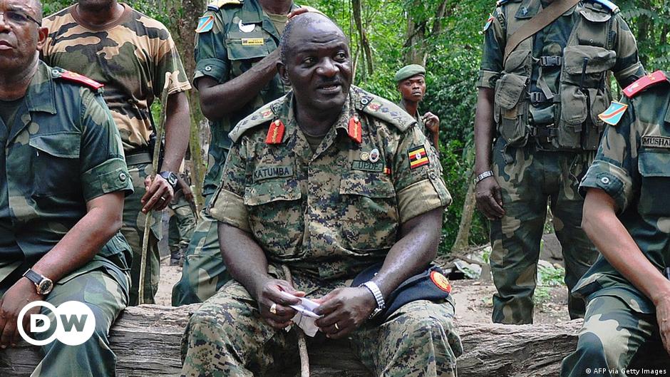 Assassination attempt on Ugandan minister kills 2 | DW | 01.06.2021