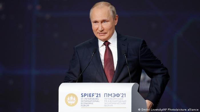 Prezydent Rosji Władimir Putin na Forum Ekonomicznym w Petersburgu