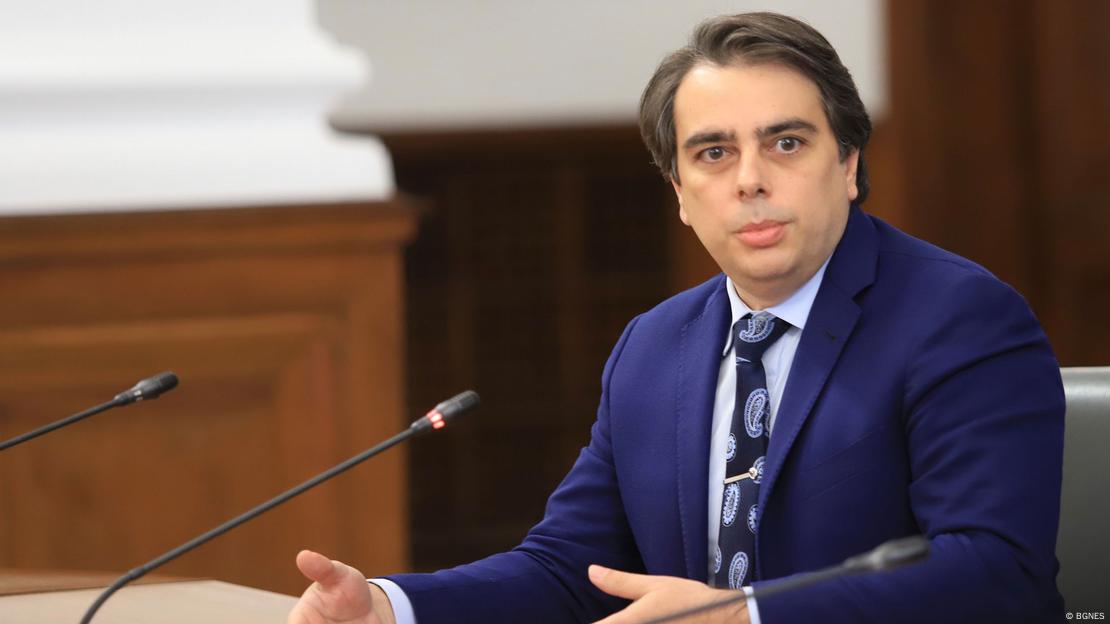 Асен Василев