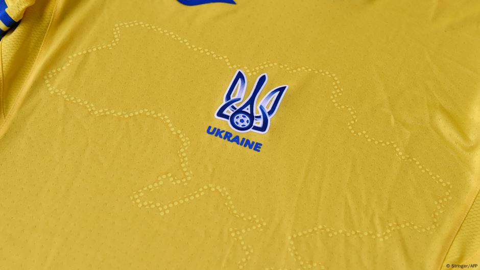 Kontroverse um EM-2020-Trikots: Das Trikot-Design der Ukraine verärgert Russland |  Sport |  Deutsche Fußballnachrichten und die wichtigsten internationalen Sportnachrichten |  DW