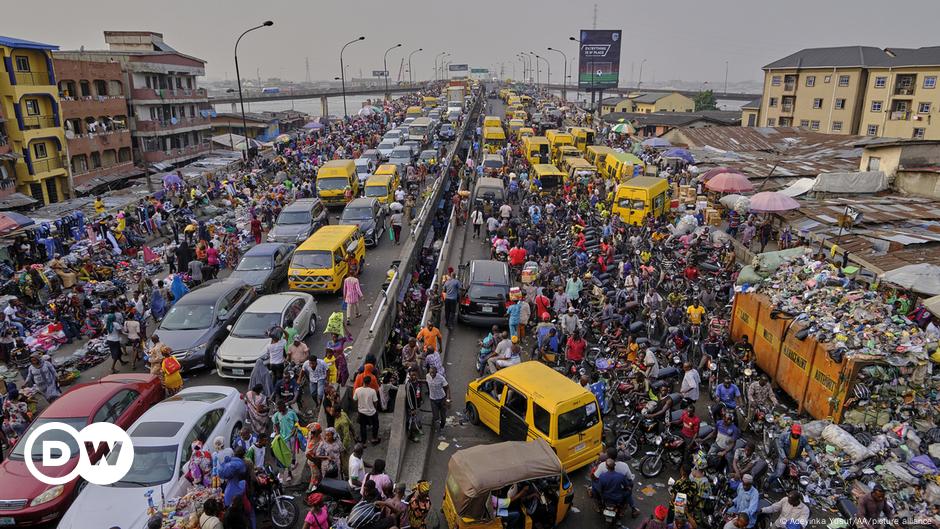 Lagos Feels The Pressure Of Population Growth DW 11 15 2022   57803732 6 