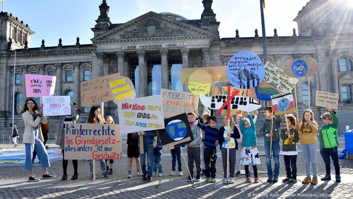 Deutschland Fototermin anlässlich des Weltkindertags 2020 in Berlin