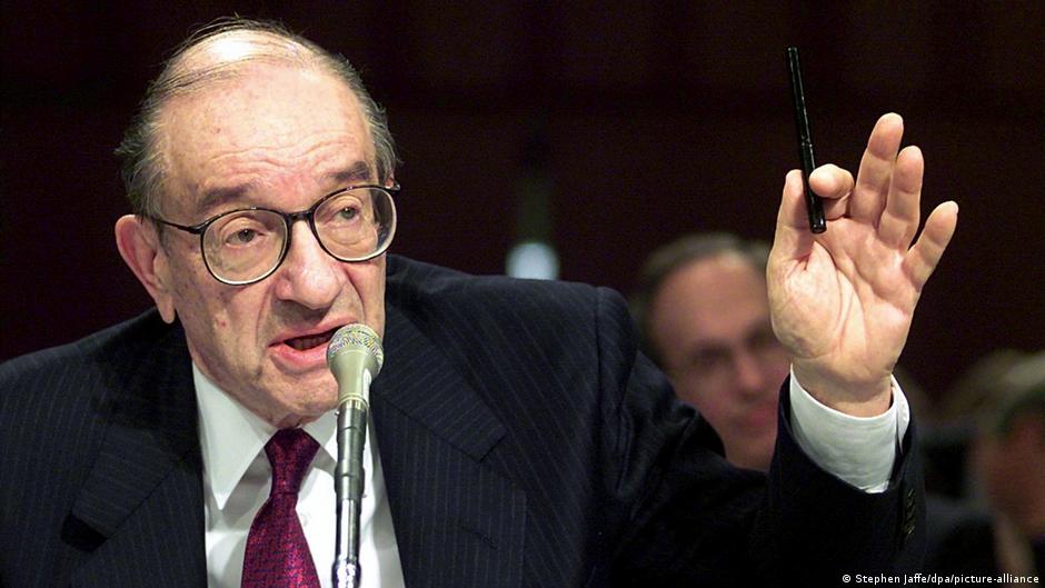 ABŞ-ın keçmiş FED sədri Alan Greenspan 100 yaşında vəfat etdi
