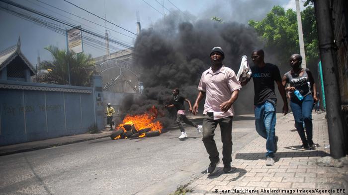 le president d haiti jovenel moise a ete assassine international dw 07 07 2021