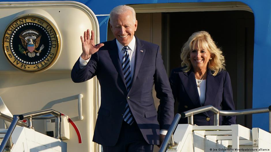 بايدن وجونسون يوقعان ″ميثاقا أطلسيا″ لمواجهة ″تحديات عالمية″ | أخبار DW عربية | أخبار عاجلة ووجهات نظر من جميع أنحاء العالم | DW بايدن وجونسون يوقعان ″ميثاقا أطلسيا″ لمواجهة ″تحديات عالمية″ | أخبار DW عربية | أخبار عاجلة ووجهات نظر من جميع أنحاء العالم | DW