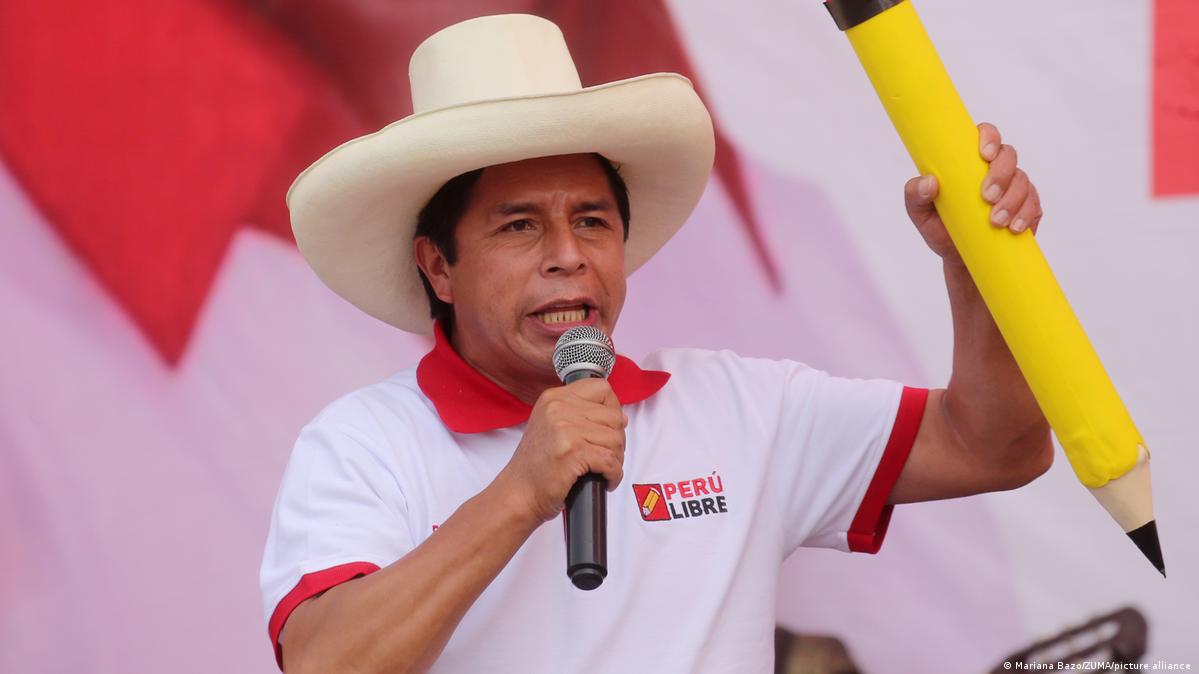 Perú: desaprobación de presidente Pedro Castillo sube a 60 % – DW – 16/01/2022