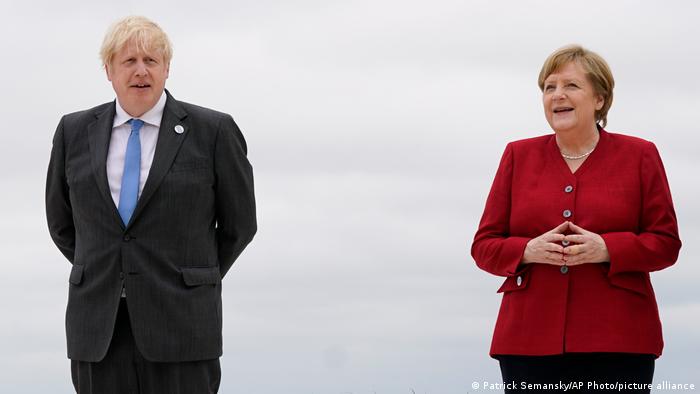 German Chancellor Merkel To Discuss Travel Restrictions With British Pm Meet Queen News Dw 30 06 2021 [ 394 x 700 Pixel ]