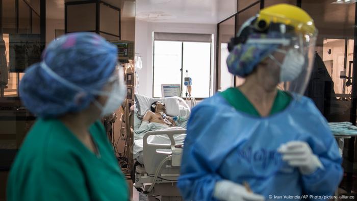 UCI del Hospital La Samaritana en Bogotá, Colombia