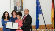 10.06.2021
Verleihung des Bundesverdienstkreuzes am Bande an Dr. Tsegaye Degineh