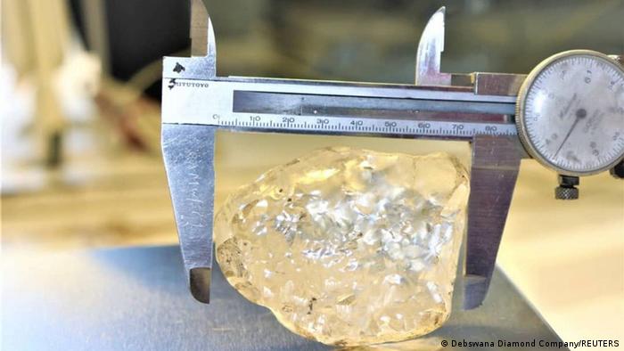 Le « troisième plus gros » diamant du monde découvert au Botswana