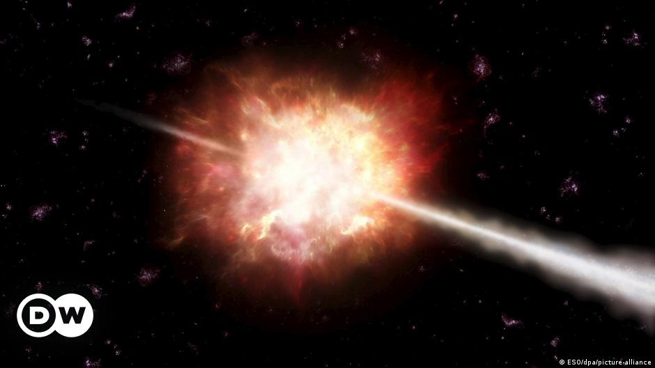 Gli astronomi scoprono una ‘massiccia esplosione’ senza precedenti di raggi gamma di energia |  Scienza ed Ecologia |  Dott..