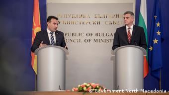 Ο Ζόραν Ζάεφ με τον υπηρεσιακό πρωθυπουργό της Βουλγαρίας Στέφαν Γιάνεφ
