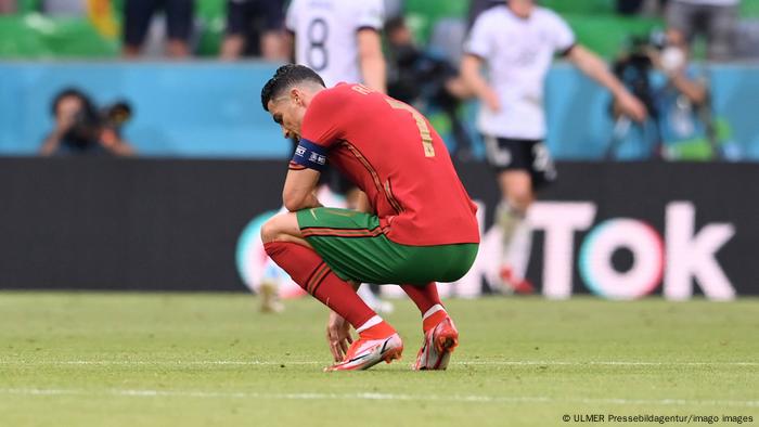 Euro 2020 Robin Gosens Inspires Germany To Dominant Win Sports German Football And Major International Sports News Dw 19 06 2021