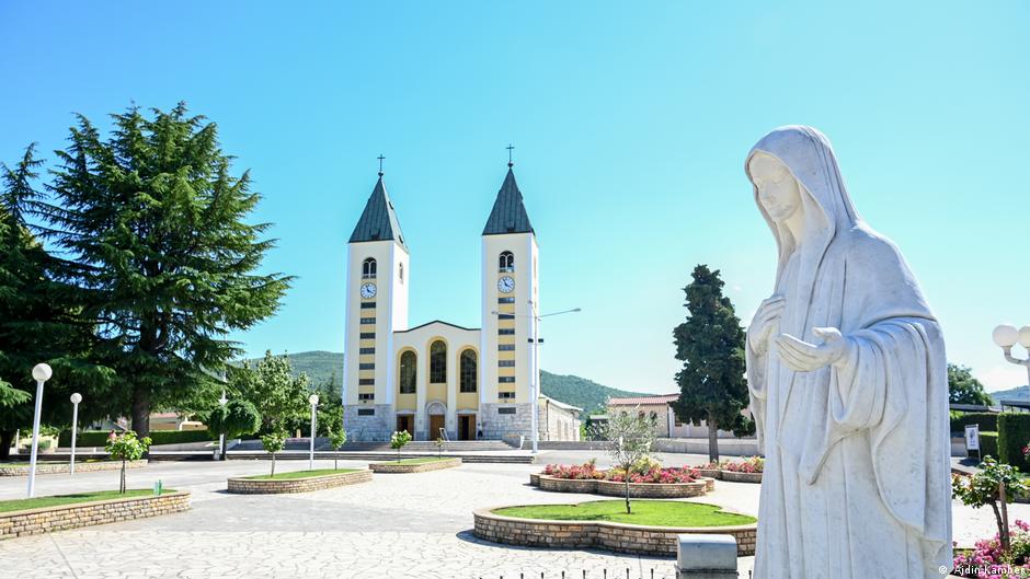 Krah turizma u Međugorju | Priča dana | DW - Vimarsana News