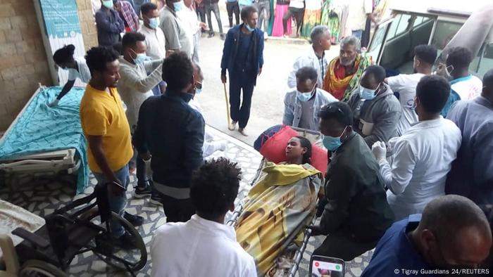 Heridos tras bombardeo en el Tigray.