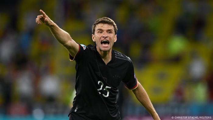 Thomas Muller Germany S Resurgent Raumdeuter Urges Harry Kane To Be Patient Sports German Football And Major International Sports News Dw 26 06 2021