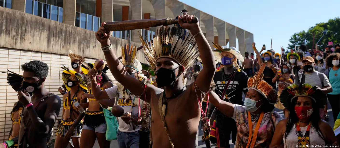 Reunião da CCJ que analisaria proposta sobre terras indígenas é